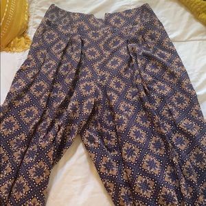 Anthropologie Maeve purple floral pants